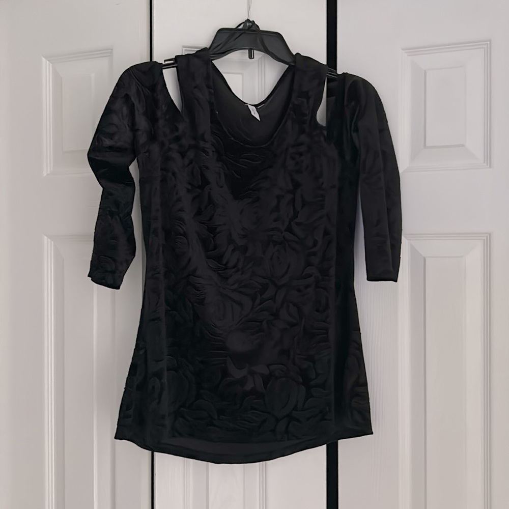 Black suede patterned top